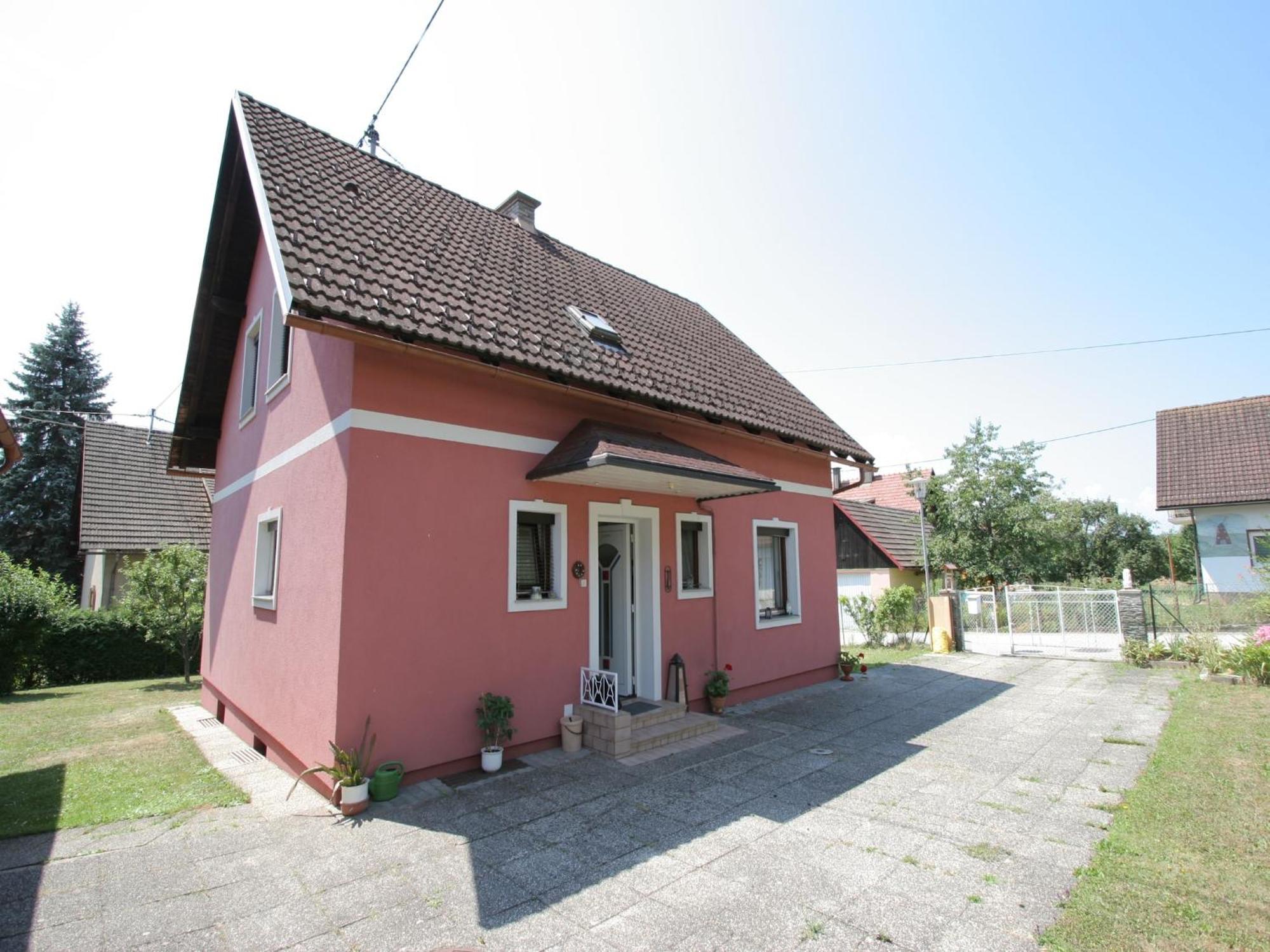 Modern Apartment With Garden Near The Petzen Ski Area In Eberndorf Carinthia Экстерьер фото